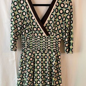Pretty retro patterned dress